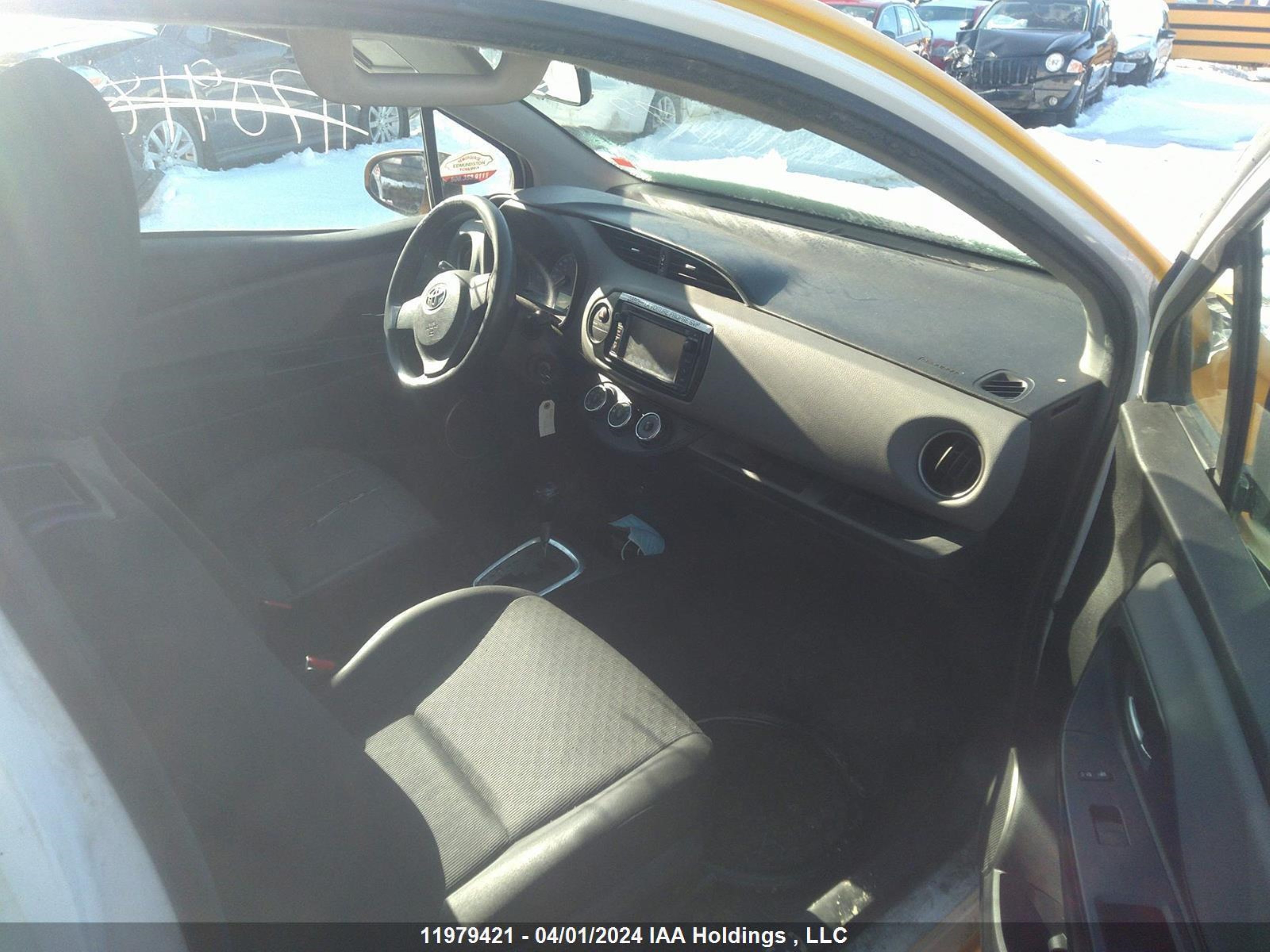 Photo 4 VIN: VNKJTUD34GA057756 - TOYOTA YARIS 