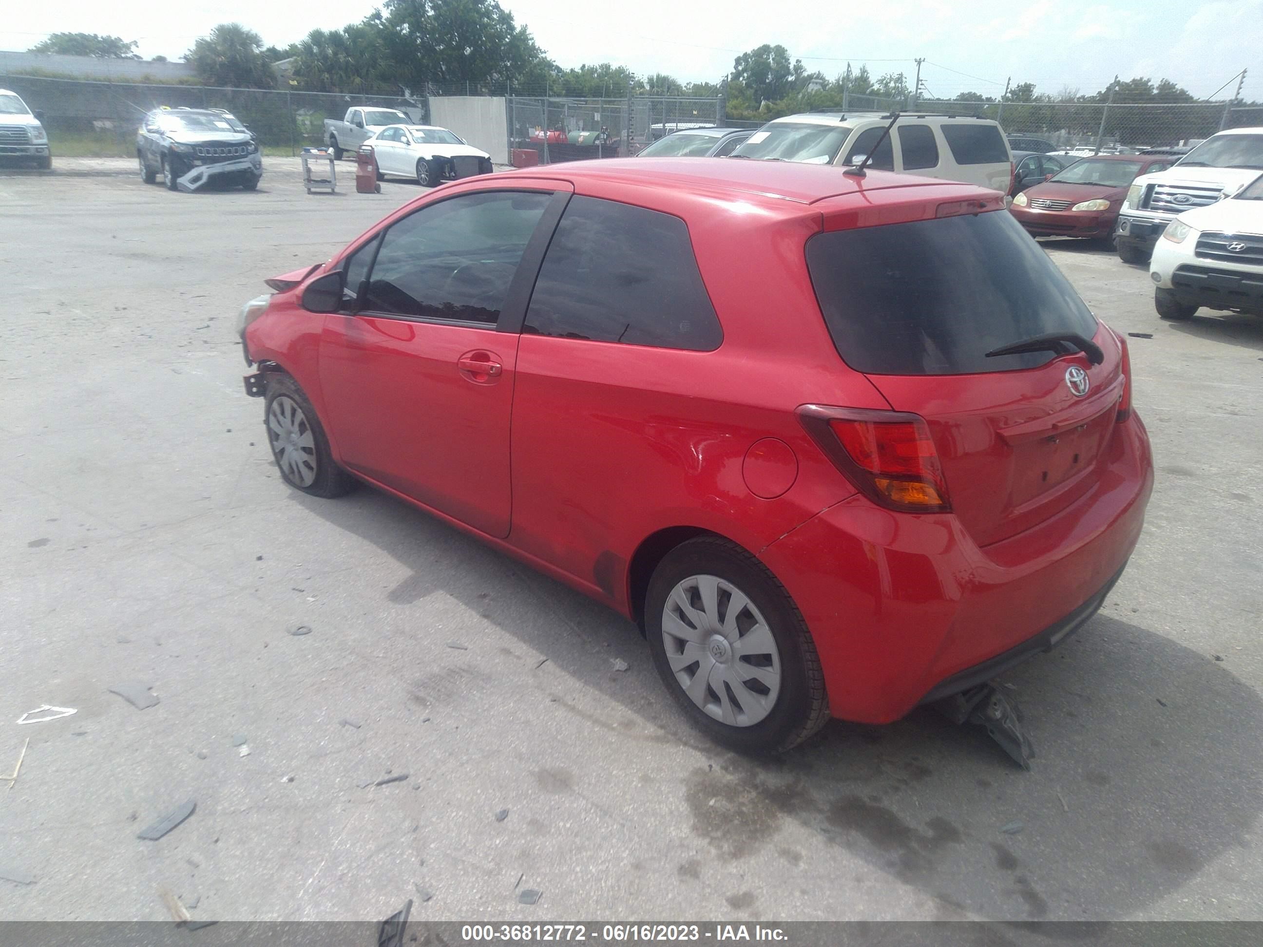 Photo 2 VIN: VNKJTUD35GA069186 - TOYOTA YARIS 