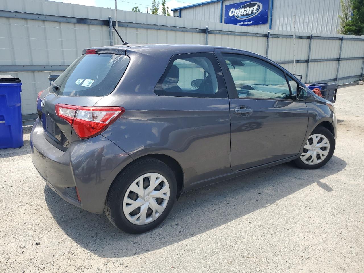 Photo 2 VIN: VNKJTUD36JA092967 - TOYOTA YARIS 