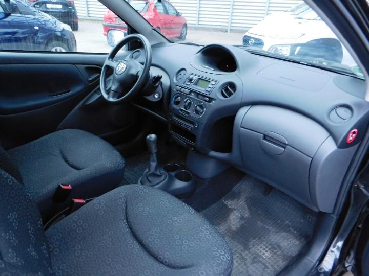 Photo 13 VIN: VNKJV18350A304128 - TOYOTA YARIS HATCHBACK 