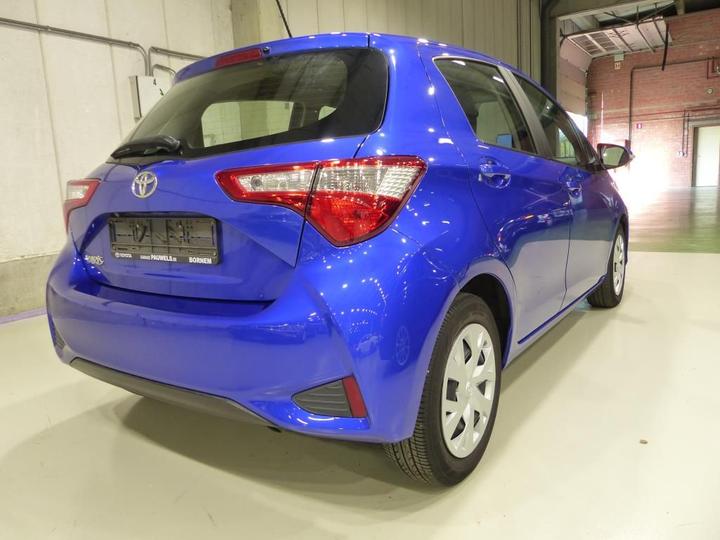 Photo 2 VIN: VNKKC3D300A121232 - TOYOTA YARIS - 2017 