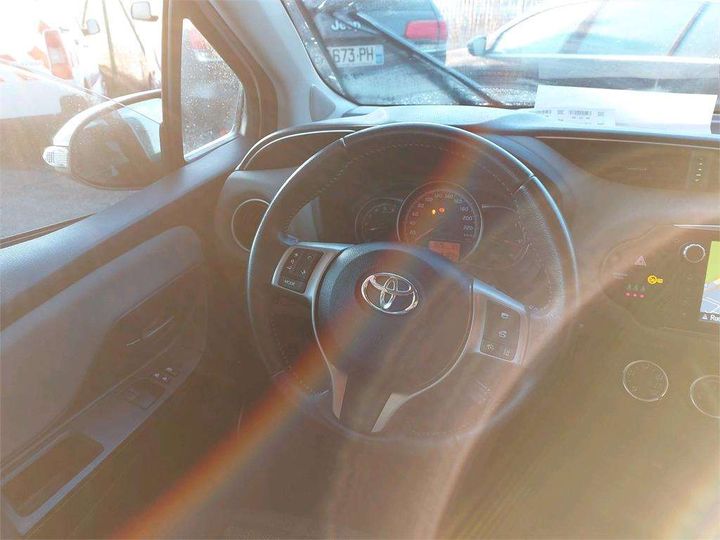 Photo 8 VIN: VNKKC3D340A118429 - TOYOTA YARIS 