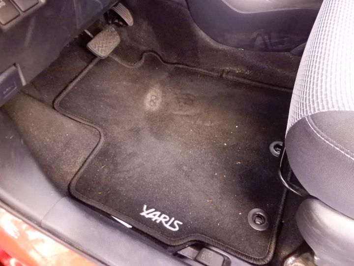 Photo 19 VIN: VNKKD3D300A191875 - TOYOTA YARIS 