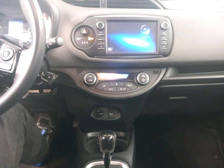 Photo 11 VIN: VNKKD3D300A578653 - TOYOTA YARIS 