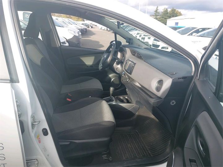 Photo 6 VIN: VNKKD3D310A246415 - TOYOTA YARIS HYBRIDE 