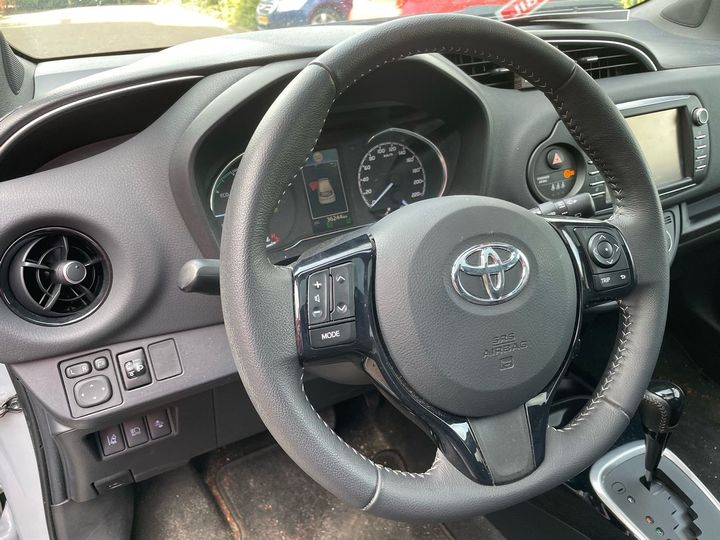 Photo 3 VIN: VNKKD3D320A424879 - TOYOTA YARIS 