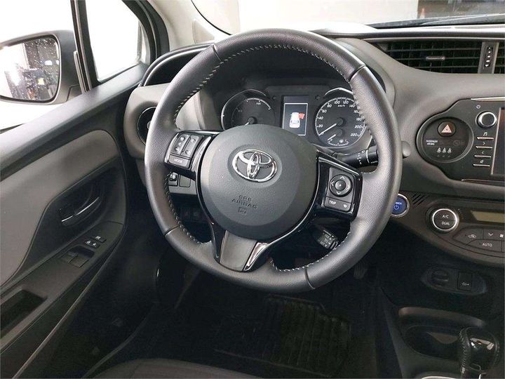 Photo 4 VIN: VNKKD3D330A413082 - TOYOTA YARIS 