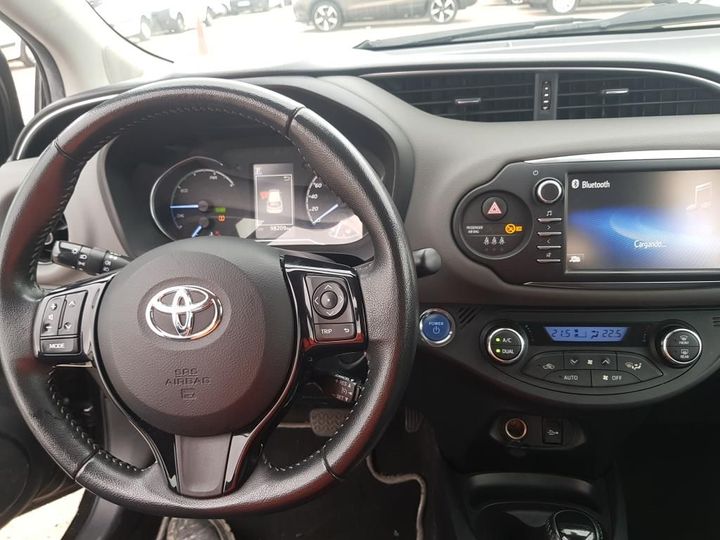 Photo 18 VIN: VNKKD3D330A431727 - TOYOTA YARIS 