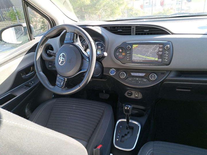 Photo 3 VIN: VNKKD3D330A586729 - TOYOTA YARIS 