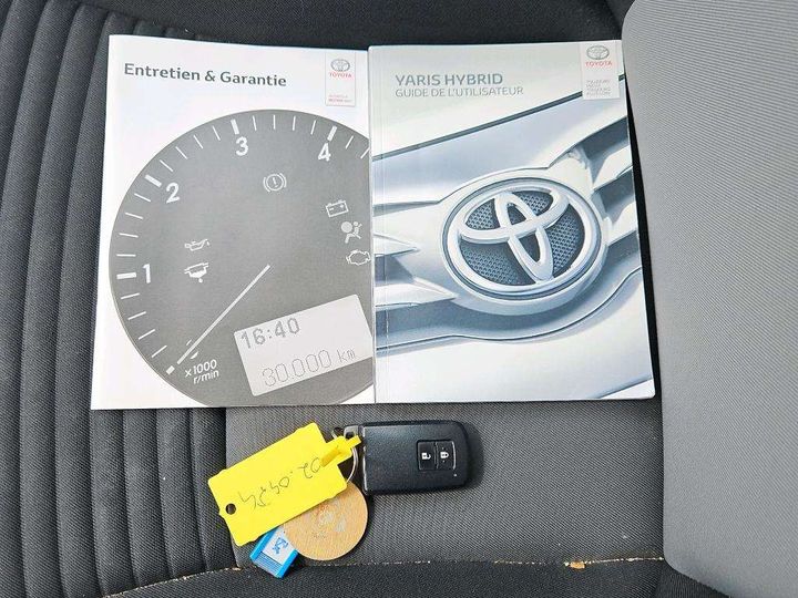 Photo 5 VIN: VNKKD3D330A604856 - TOYOTA YARIS 