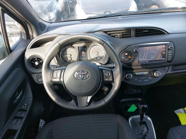 Photo 5 VIN: VNKKD3D340A475879 - TOYOTA YARIS HYBRIDE 