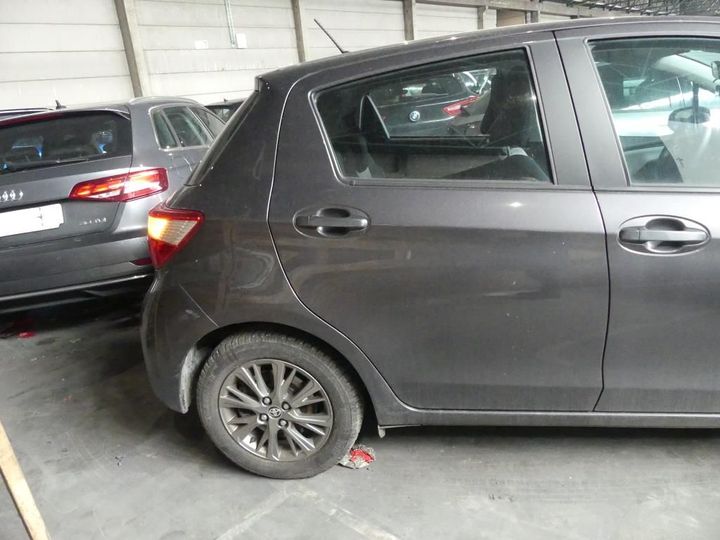 Photo 7 VIN: VNKKD3D340A516947 - TOYOTA YARIS - 2017 