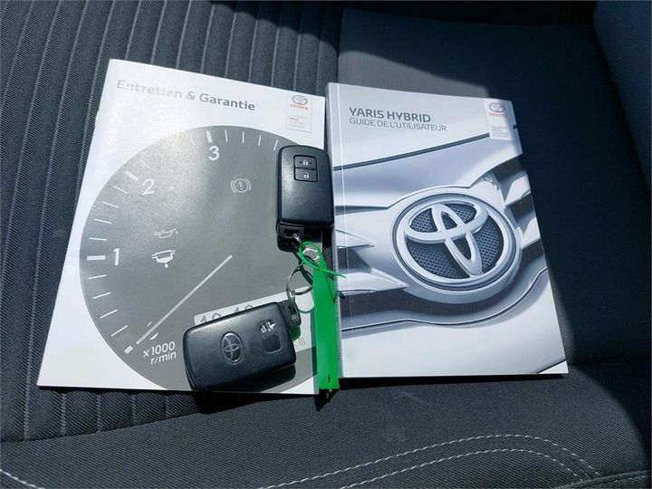 Photo 9 VIN: VNKKD3D350A499107 - TOYOTA YARIS HYBRIDE A 