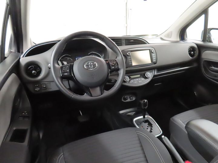 Photo 2 VIN: VNKKD3D370A667832 - TOYOTA YARIS 