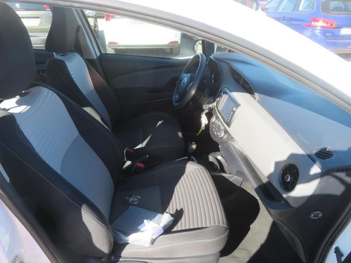 Photo 9 VIN: VNKKD3D380A509337 - TOYOTA YARIS 