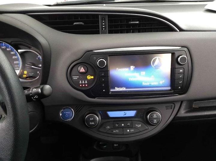 Photo 9 VIN: VNKKD3D390A170894 - TOYOTA YARIS 