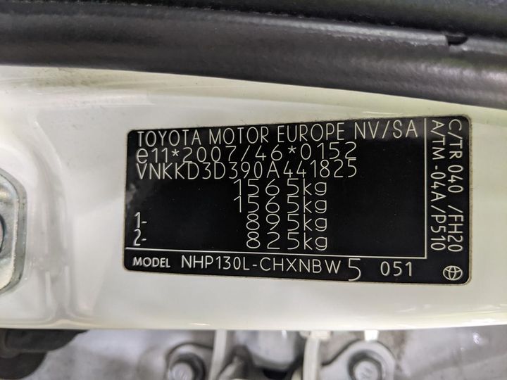 Photo 15 VIN: VNKKD3D390A441825 - TOYOTA YARIS 