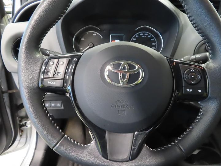 Photo 8 VIN: VNKKD3D390A534103 - TOYOTA YARIS 