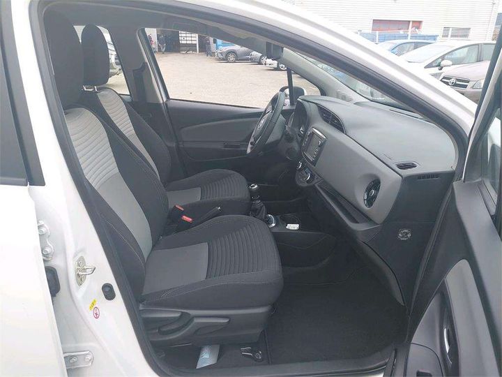 Photo 9 VIN: VNKKG3D320A109989 - TOYOTA YARIS 