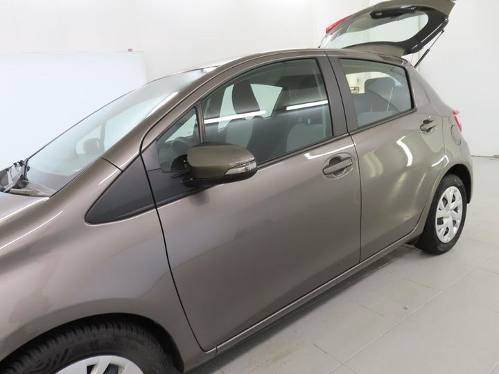 Photo 13 VIN: VNKKG3D330A156318 - TOYOTA YARIS 