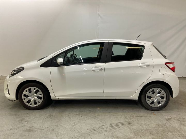 Photo 9 VIN: VNKKL3D320A262321 - TOYOTA YARIS 