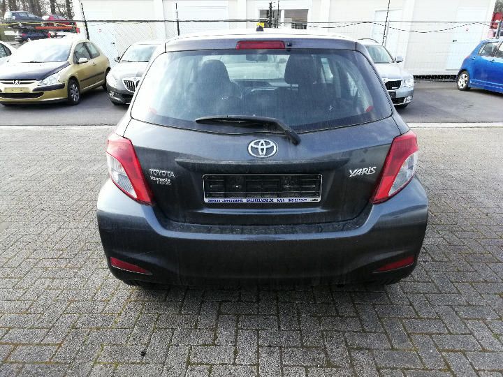 Photo 31 VIN: VNKKL3D350A043319 - TOYOTA YARIS HATCHBACK 