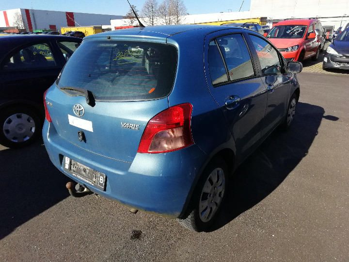 Photo 3 VIN: VNKKL96350A112249 - TOYOTA YARIS HATCHBACK 