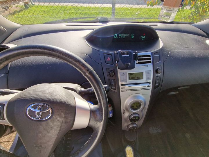 Photo 7 VIN: VNKKL96360A010846 - TOYOTA YARIS 