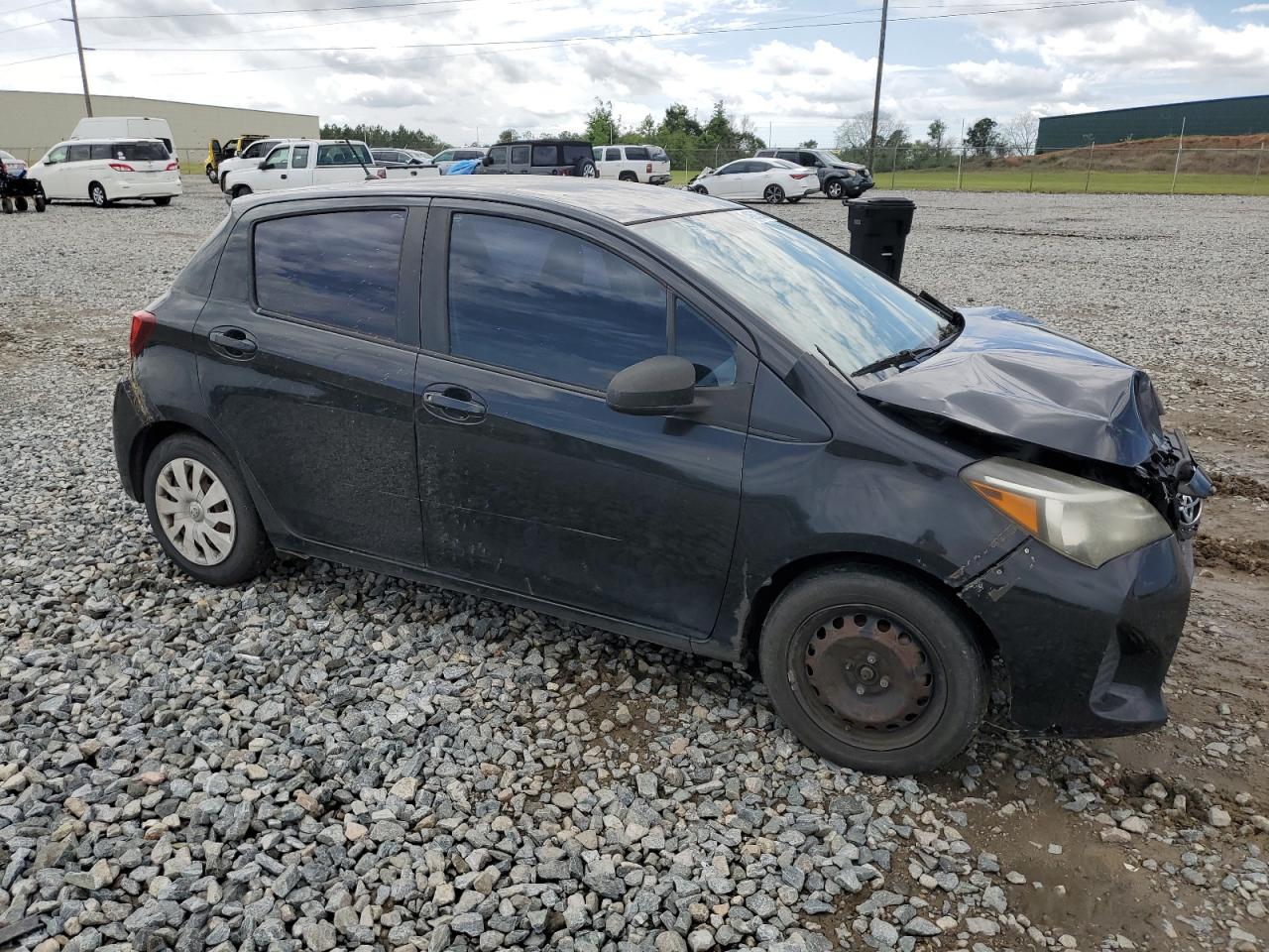 Photo 3 VIN: VNKKTUD30FA017418 - TOYOTA YARIS 