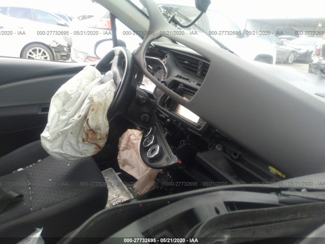 Photo 4 VIN: VNKKTUD30FA042223 - TOYOTA YARIS 