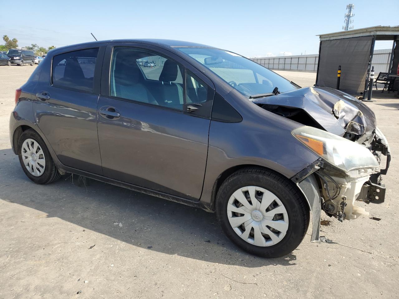 Photo 3 VIN: VNKKTUD30FA045445 - TOYOTA YARIS 