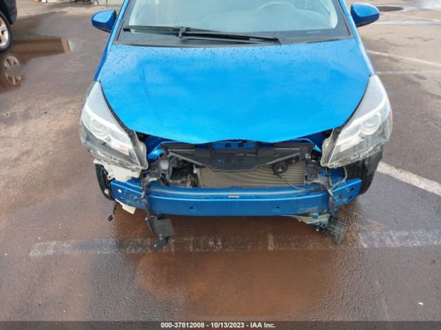 Photo 5 VIN: VNKKTUD31FA052873 - TOYOTA YARIS 