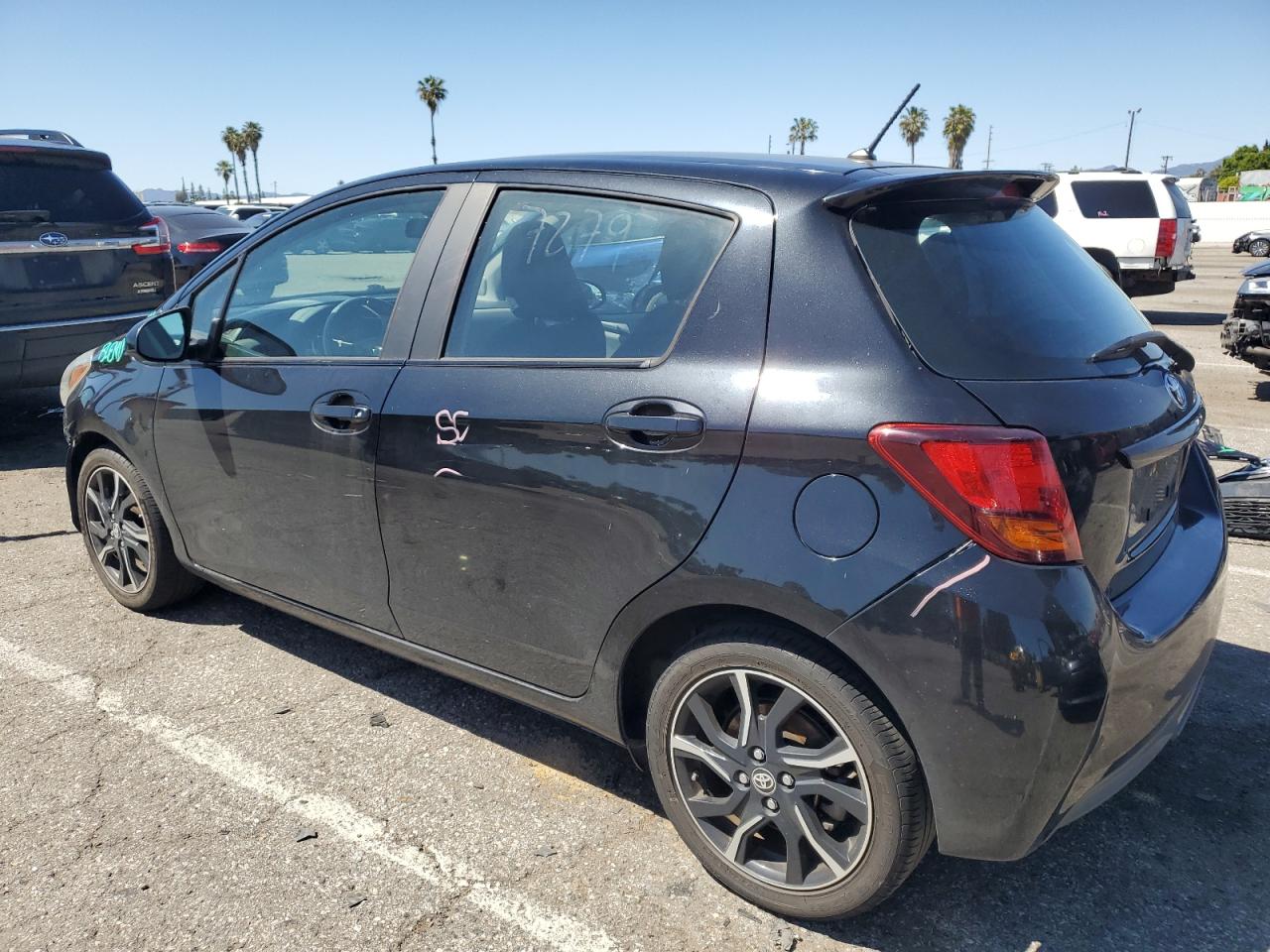 Photo 1 VIN: VNKKTUD31FA054591 - TOYOTA YARIS 