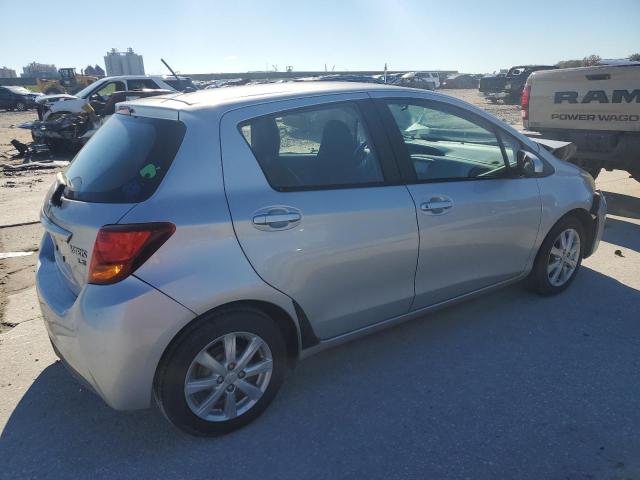 Photo 2 VIN: VNKKTUD32FA023138 - TOYOTA YARIS 