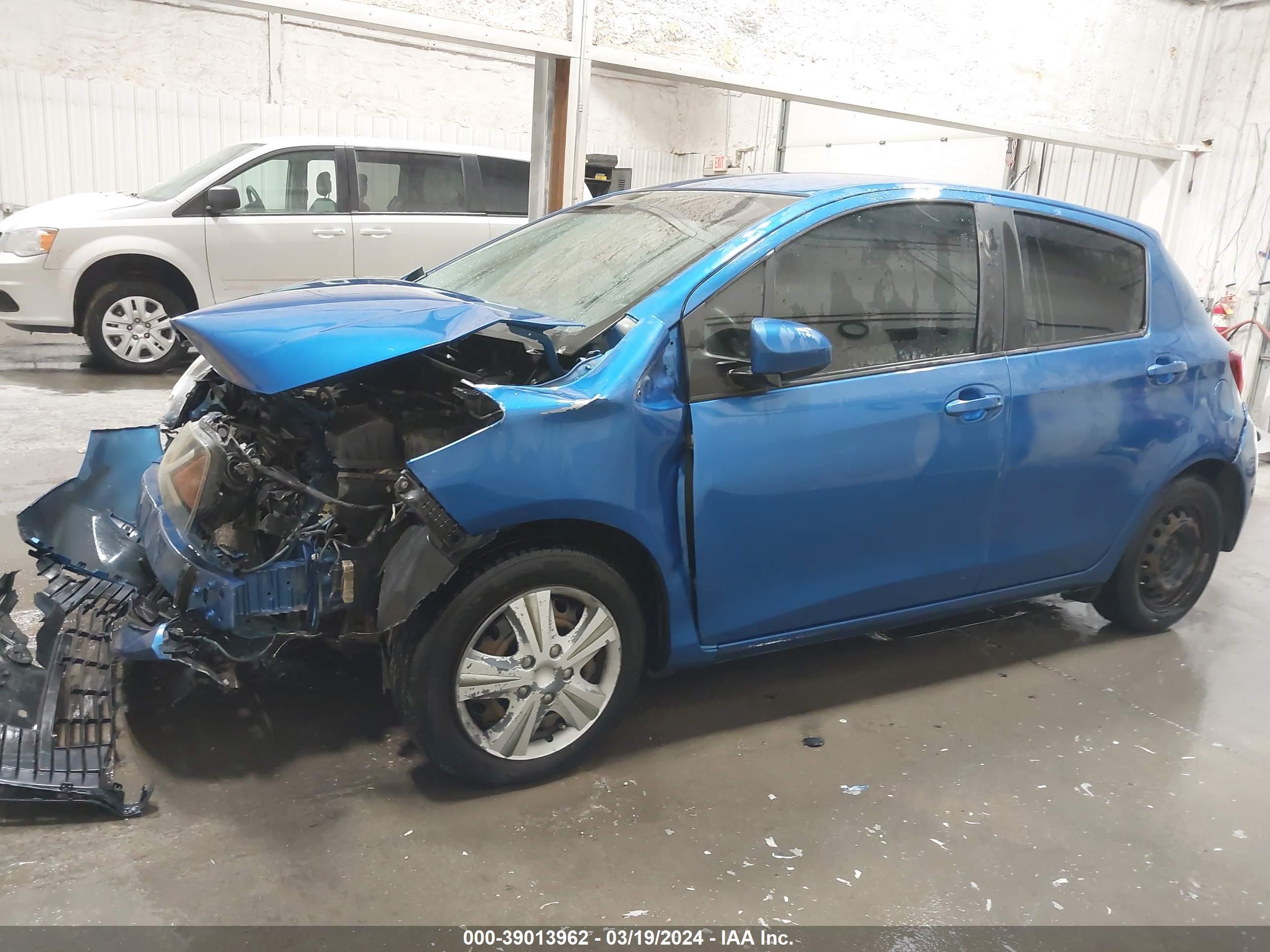 Photo 14 VIN: VNKKTUD32FA047195 - TOYOTA YARIS 