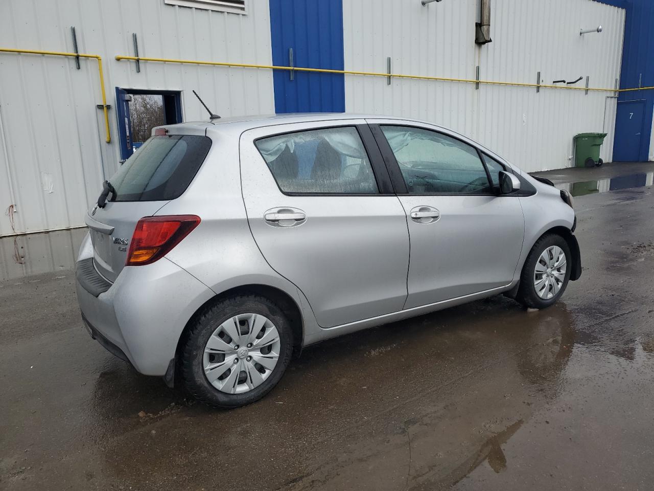 Photo 2 VIN: VNKKTUD32GA069893 - TOYOTA YARIS 