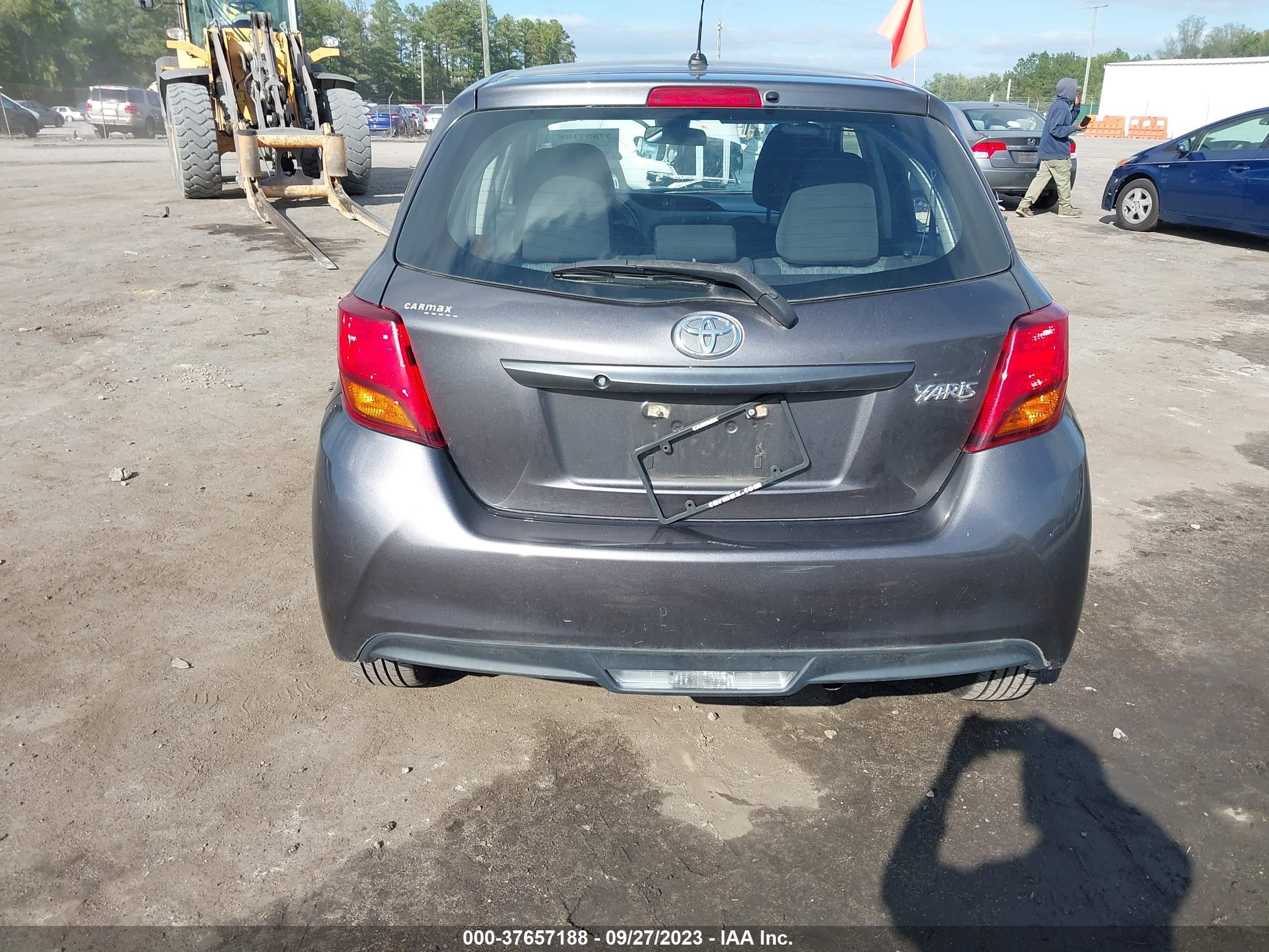 Photo 15 VIN: VNKKTUD32HA072746 - TOYOTA YARIS 