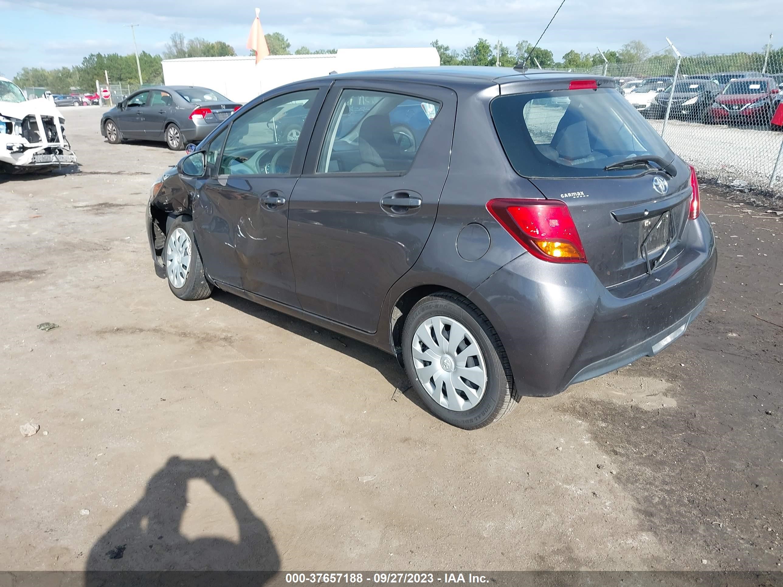 Photo 2 VIN: VNKKTUD32HA072746 - TOYOTA YARIS 