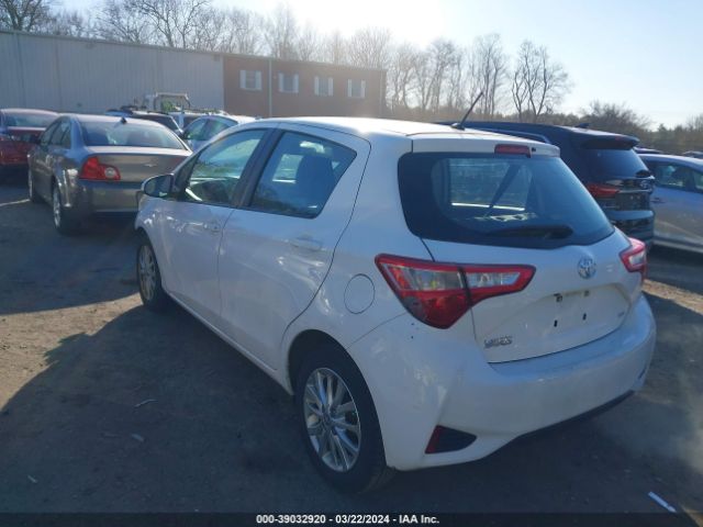 Photo 2 VIN: VNKKTUD32JA095711 - TOYOTA YARIS 