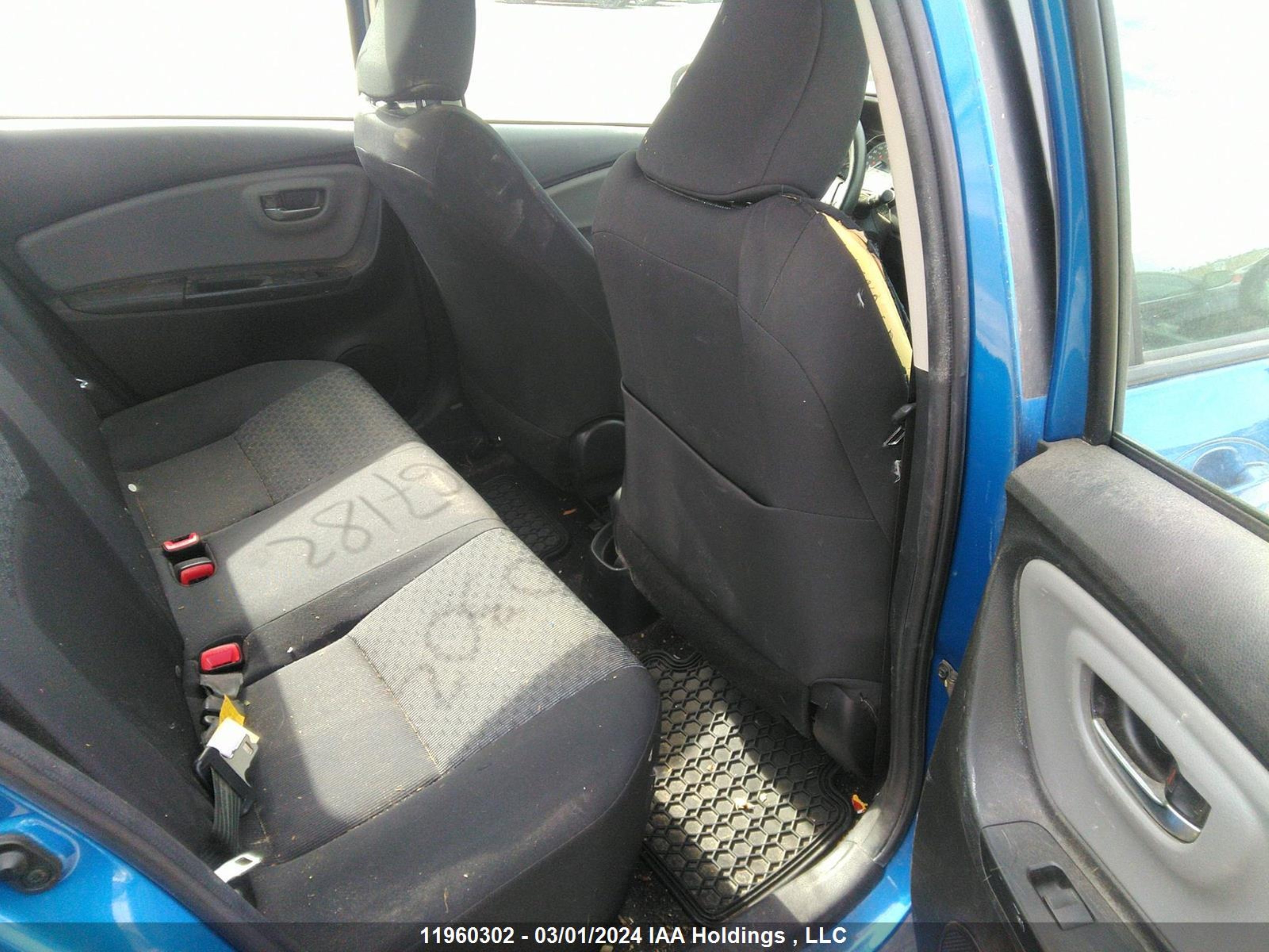 Photo 7 VIN: VNKKTUD33GA067182 - TOYOTA YARIS 