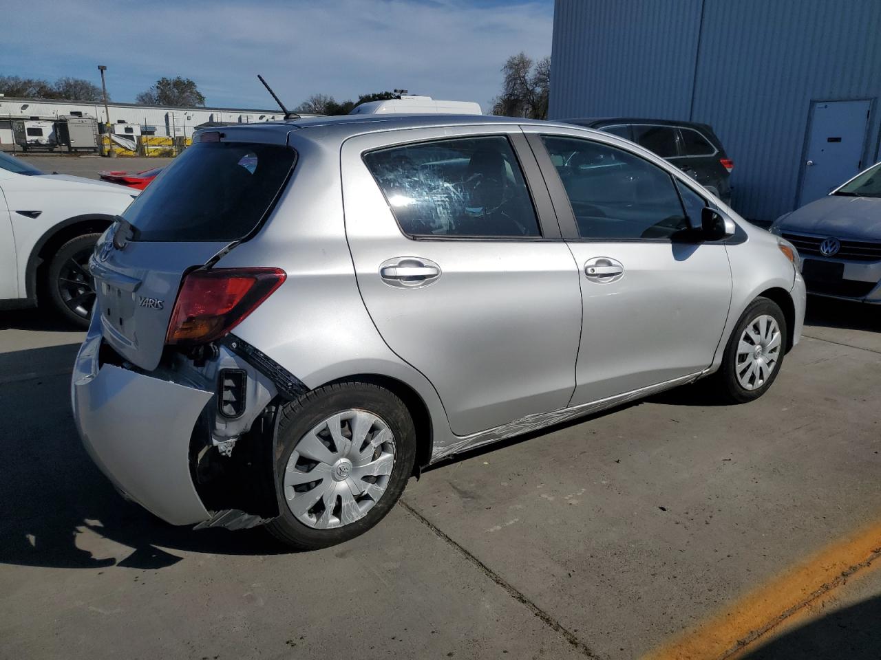 Photo 2 VIN: VNKKTUD33GA069644 - TOYOTA YARIS 