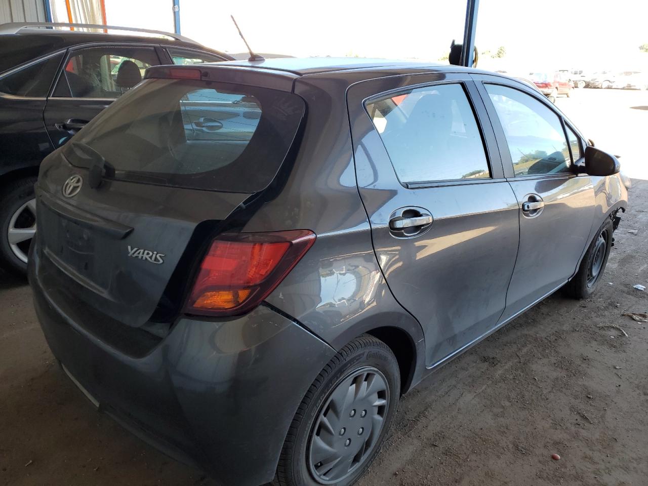 Photo 2 VIN: VNKKTUD33HA080256 - TOYOTA YARIS 