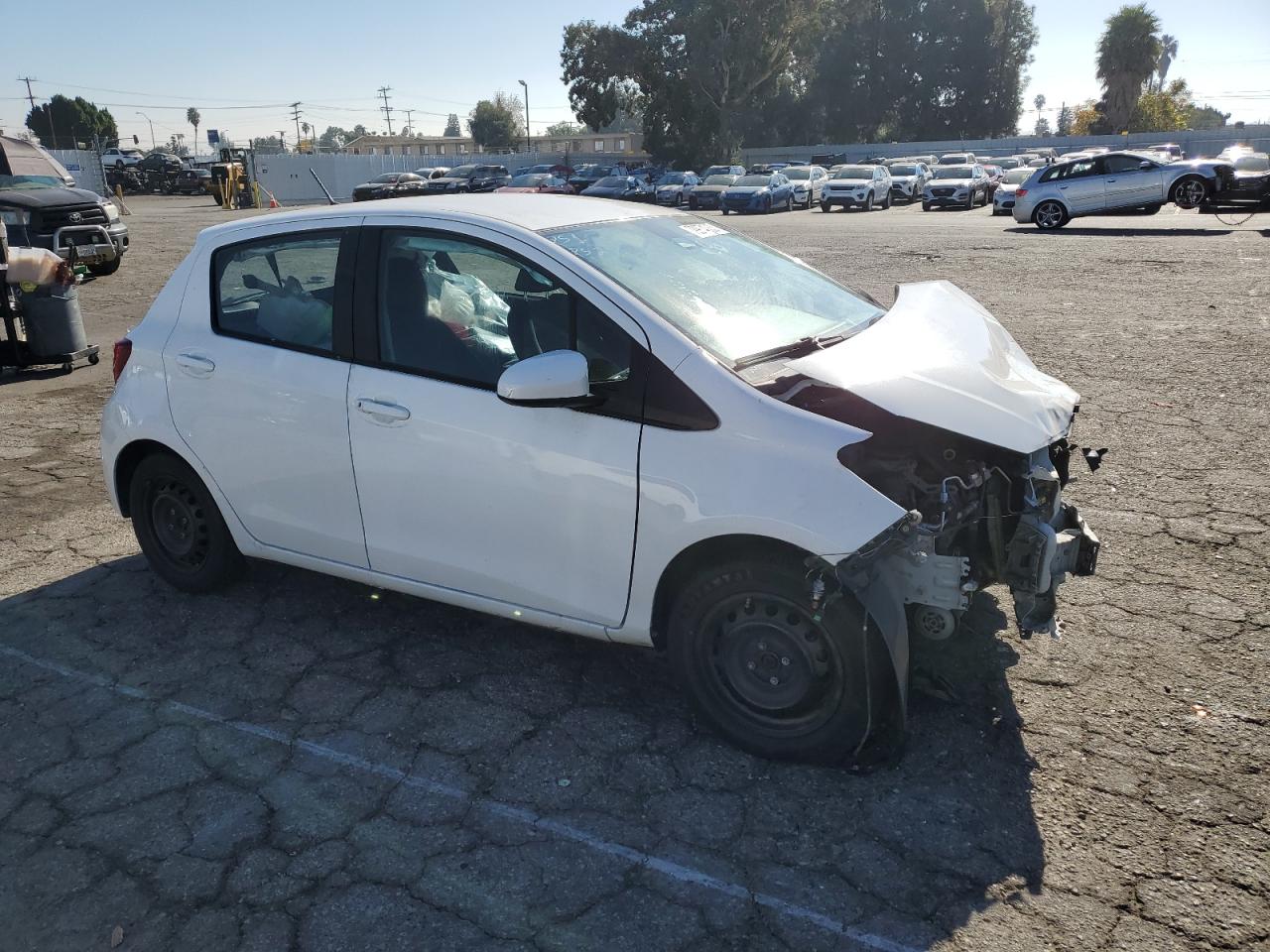 Photo 3 VIN: VNKKTUD33HA080984 - TOYOTA YARIS 