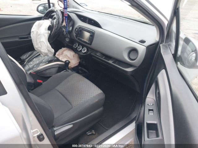 Photo 4 VIN: VNKKTUD33HA084243 - TOYOTA YARIS 