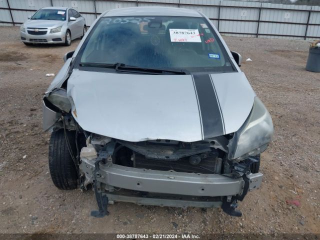 Photo 5 VIN: VNKKTUD33HA084243 - TOYOTA YARIS 