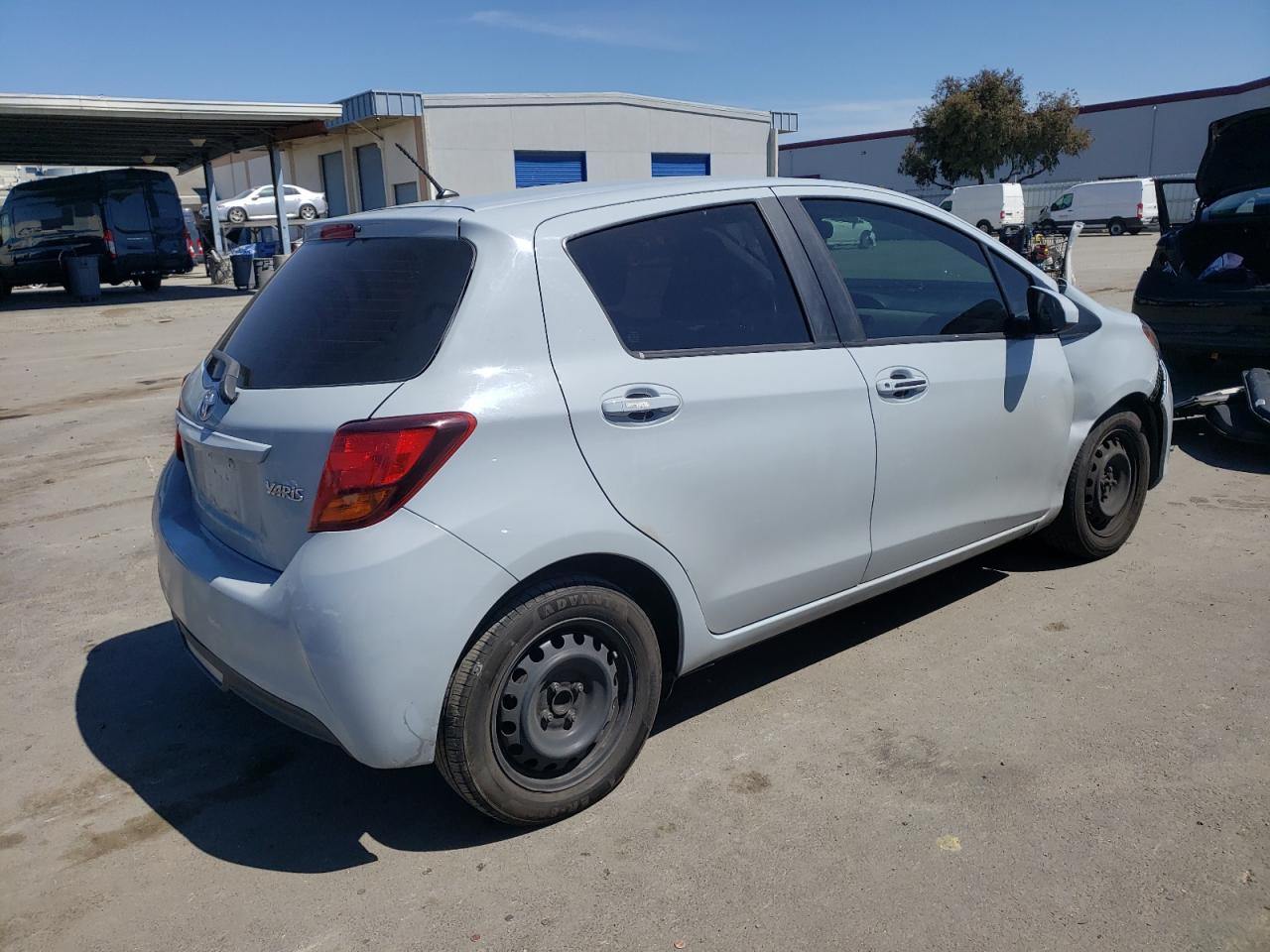 Photo 2 VIN: VNKKTUD34GA060192 - TOYOTA YARIS 