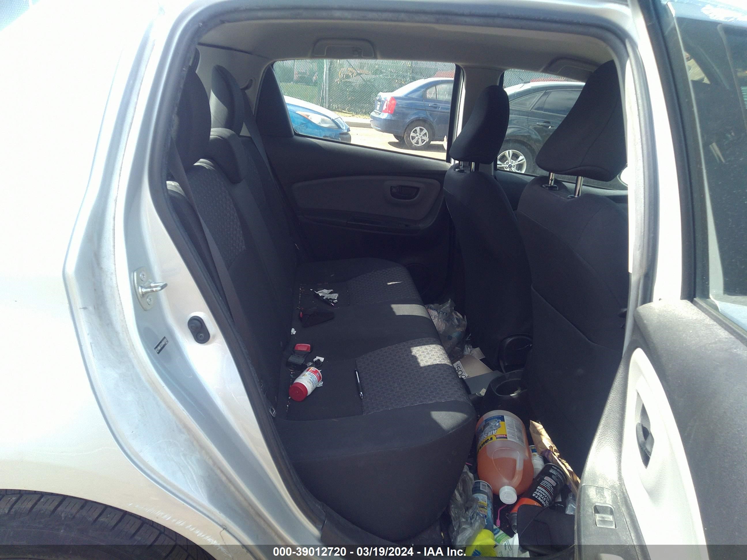 Photo 7 VIN: VNKKTUD34HA079181 - TOYOTA YARIS 