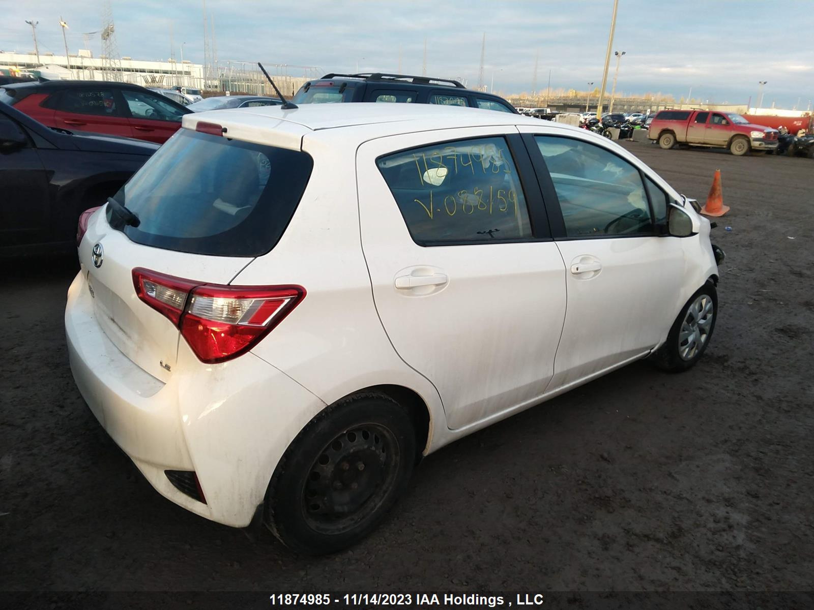 Photo 3 VIN: VNKKTUD34JA088159 - TOYOTA YARIS 