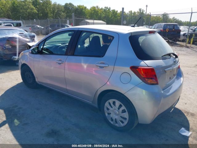 Photo 2 VIN: VNKKTUD35FA043531 - TOYOTA YARIS 