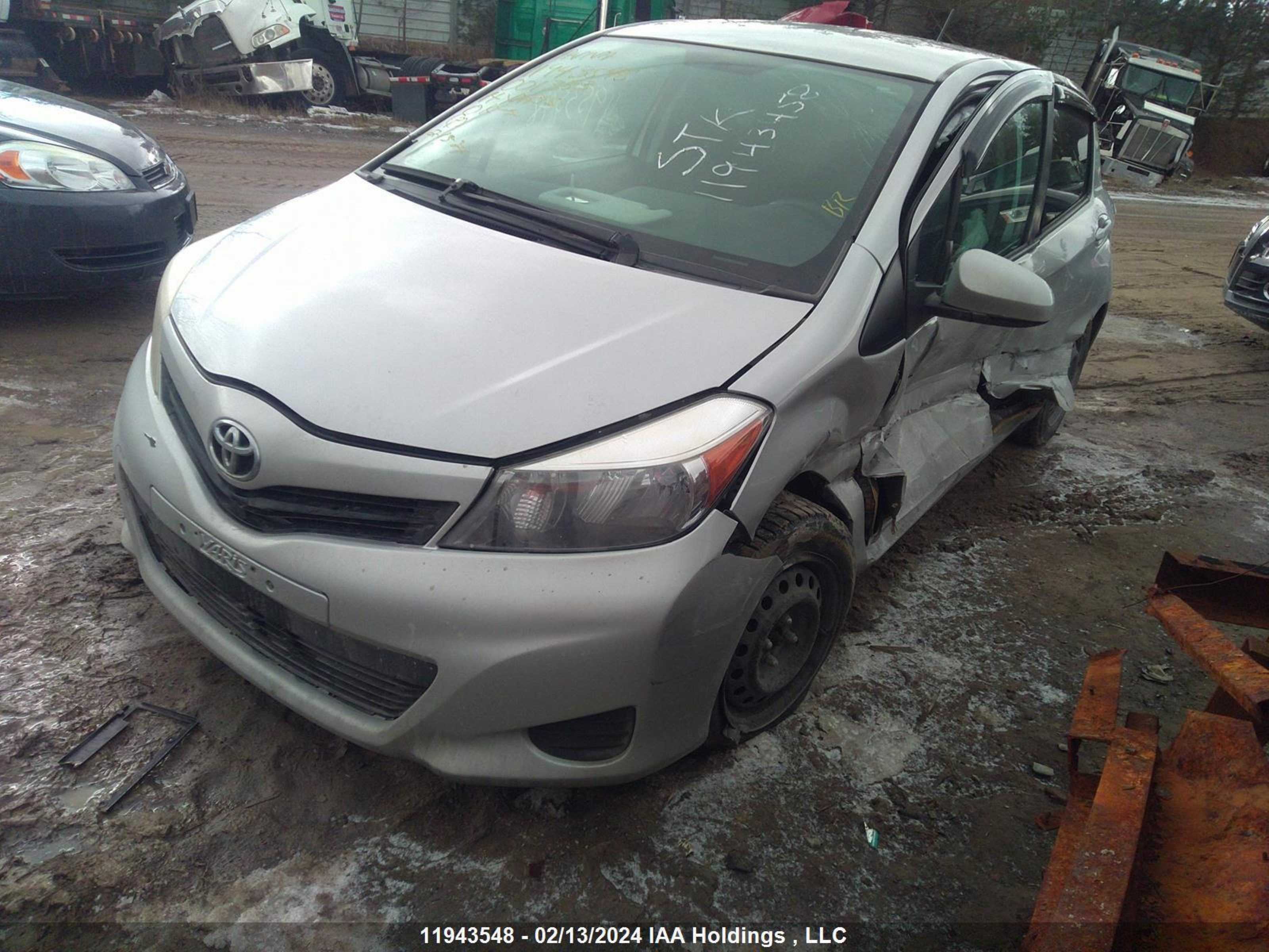 Photo 1 VIN: VNKKTUD36EA001383 - TOYOTA YARIS 